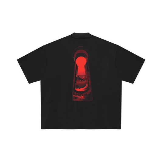 Camiseta Boxy “Keyhole Vision”