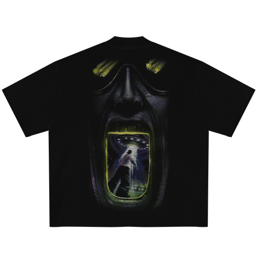 Camiseta Boxy “Beyond Home”